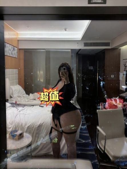 BBW大胸大屁股野子